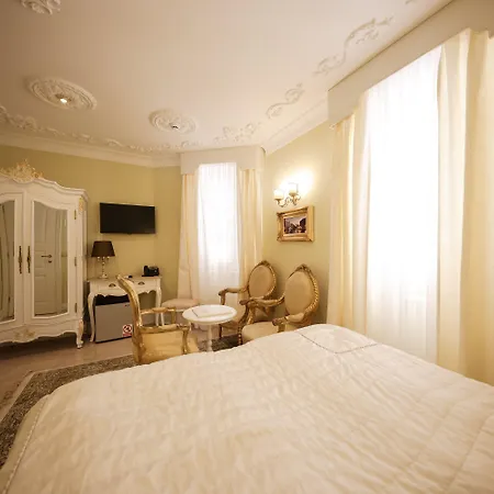 Palazzo Venezia-adults Only Bed and Breakfast 4*