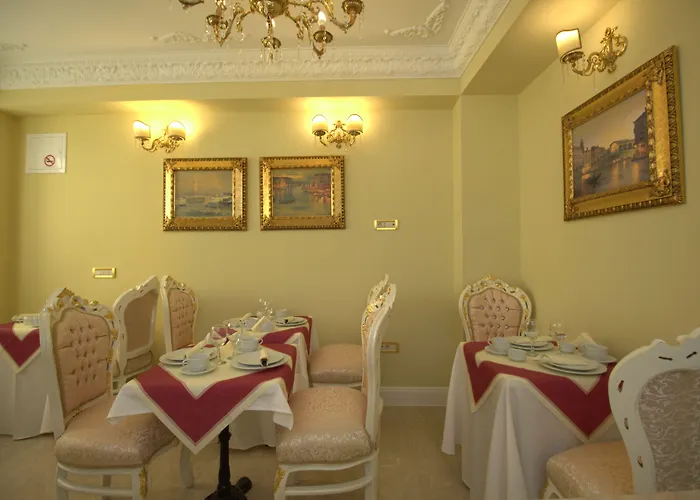 Palazzo Venezia-adults Only Couette-café Zadar