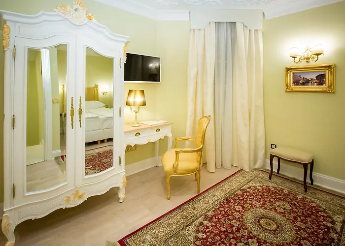 Palazzo Venezia-adults Only