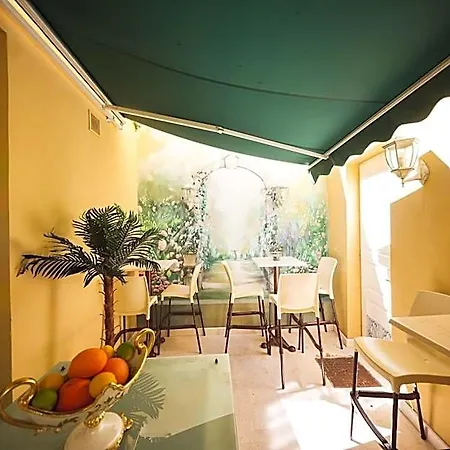 Palazzo Venezia-adults Only Bed & Breakfast 4*