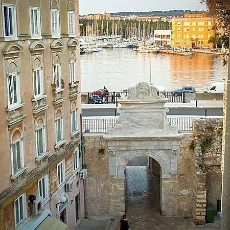Palazzo Venezia-adults Only Bed & Breakfast 4*