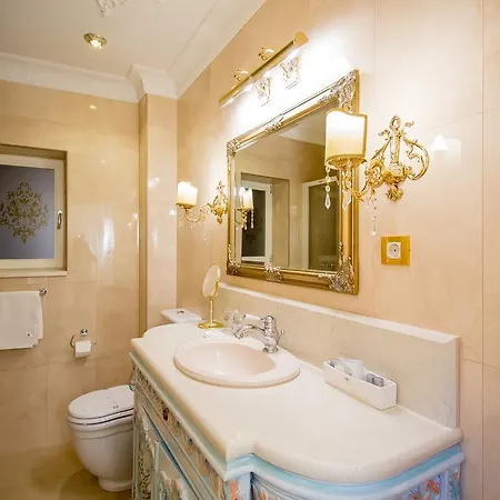 Palazzo Venezia-adults Only B&B 4*