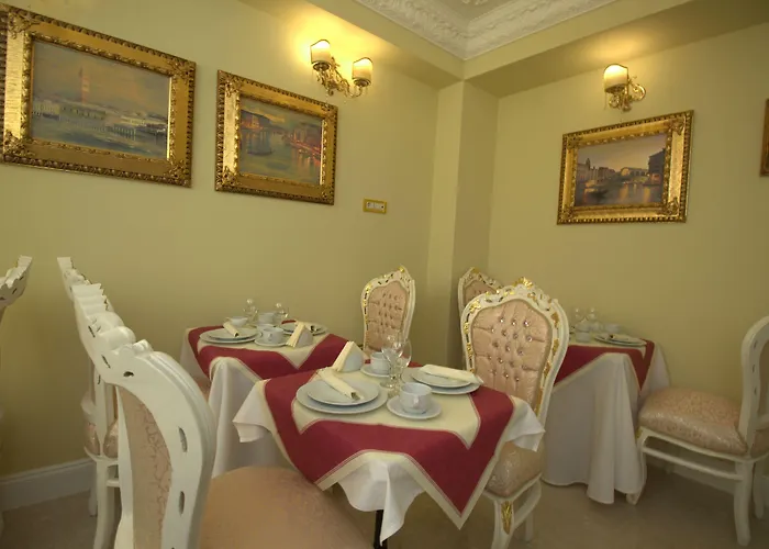 Palazzo Venezia-adults Only Frühstückspension 4*