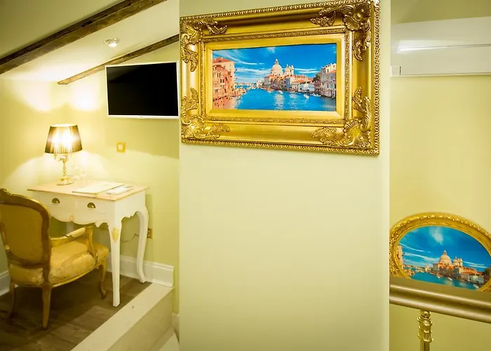 Palazzo Venezia-adults Only 4*